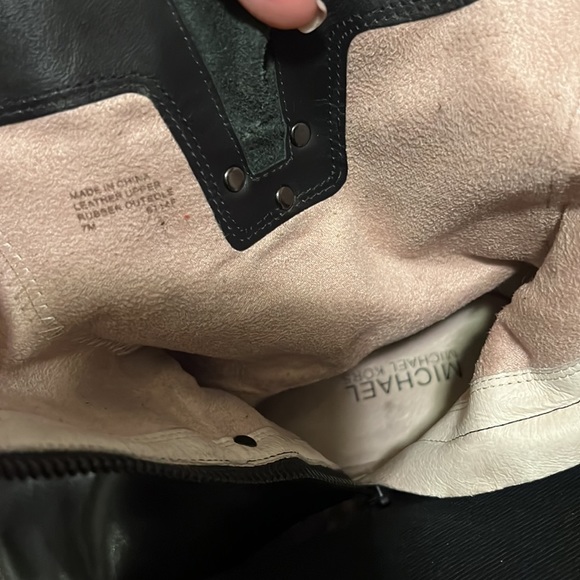 Mid calf studded MK boots - Picture 3 of 5